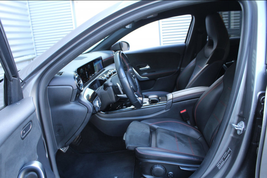 Mercedes-Benz A-Klasse 200 163PK Business Solution AMG AUTOMAAT NL-Auto NAP
