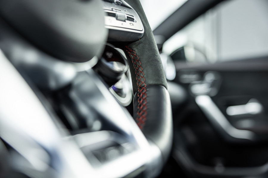 Mercedes-Benz CLA-Klasse AMG CLA45 S 4MATIC+ - Akrapovic | Panorama | Burmester | Memory | 360 Camera