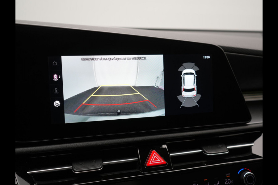 Kia Niro 1.6 GDi ExecutiveLine PHEV 182pk Dealer O.H. | Trekhaak | Adaptive Cruise | Head Up | Camera | Harman / Kardon | Lederen Sporstoelen Memory & Ventilatie | Keyless | Blis | Stoelen & Stuur Verwarmd | Apple Carplay | Navigatie | DAB | Plug In Hybrid |