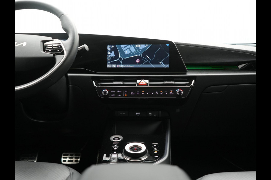 Kia Niro 1.6 GDi ExecutiveLine PHEV 182pk Dealer O.H. | Trekhaak | Adaptive Cruise | Head Up | Camera | Harman / Kardon | Lederen Sporstoelen Memory & Ventilatie | Keyless | Blis | Stoelen & Stuur Verwarmd | Apple Carplay | Navigatie | DAB | Plug In Hybrid |