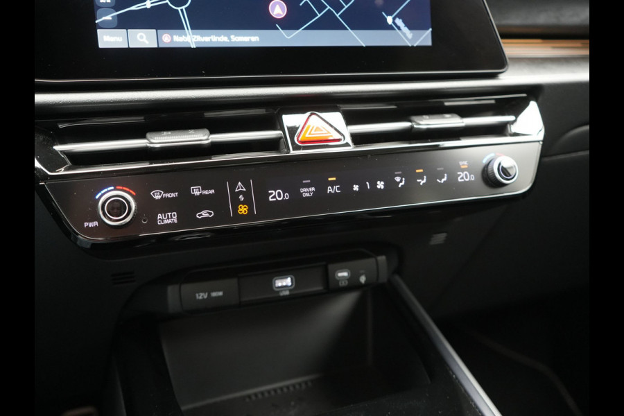 Kia Niro 1.6 GDi ExecutiveLine PHEV 182pk Dealer O.H. | Trekhaak | Adaptive Cruise | Head Up | Camera | Harman / Kardon | Lederen Sporstoelen Memory & Ventilatie | Keyless | Blis | Stoelen & Stuur Verwarmd | Apple Carplay | Navigatie | DAB | Plug In Hybrid |
