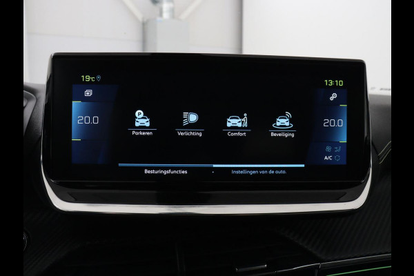 Peugeot e-2008 EV GT Pack 50 kWh | SOH 91,8% | Stoelverwarming | Adaptive cruise | Leder/Alcantara | Carplay | Keyless | Sfeerverlichting | Camera | Navigatie | Parkeerhulp | Full LED | Bluetooth