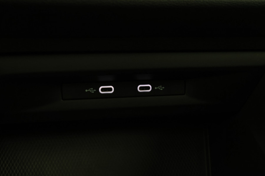 Volkswagen Golf Variant 1.0 TSI Life Adaptive cruise, Apple Carplay, Climate,