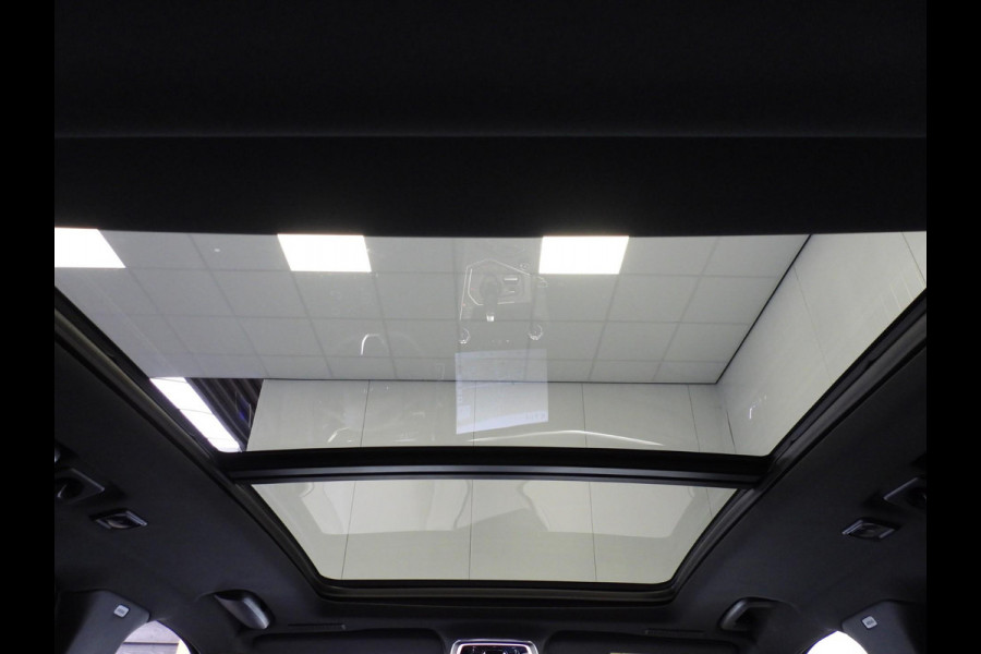 Lynk & Co 01 1.5 PHEV Plug-In ZWARTE HEMEL/360CAM/SCHUIFDAK/LED/20"LMV!