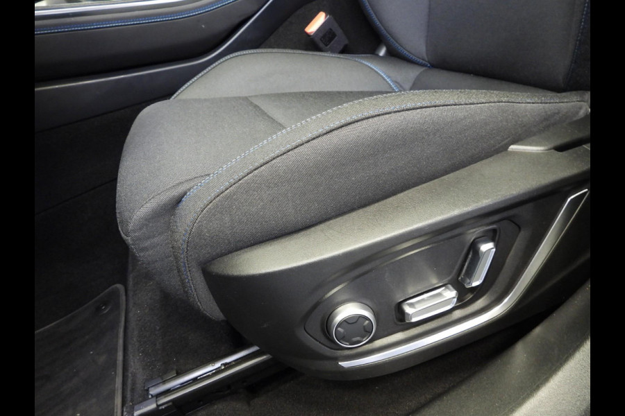 Lynk & Co 01 1.5 PHEV Plug-In ZWARTE HEMEL/360CAM/SCHUIFDAK/LED/20"LMV!