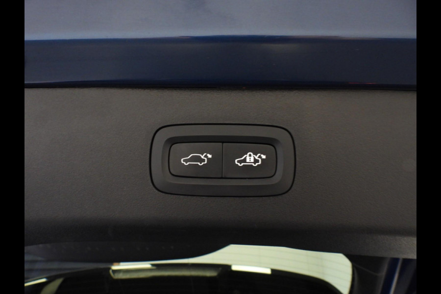 Lynk & Co 01 1.5 PHEV Plug-In ZWARTE HEMEL/360CAM/SCHUIFDAK/LED/20"LMV!