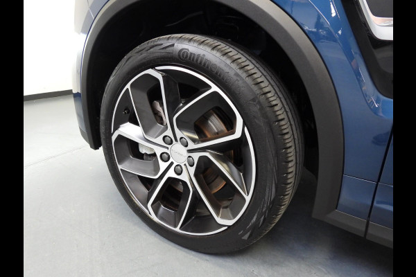 Lynk & Co 01 1.5 PHEV Plug-In ZWARTE HEMEL/360CAM/SCHUIFDAK/LED/20"LMV!