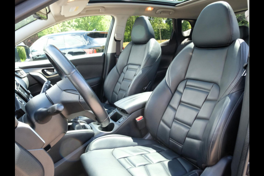Nissan QASHQAI 1.3 DIG-T Premium Edition 140 PK | Lederen bekleding | Panoramadak | 360 Camera | Stoelverwarming | Navigatie | CarPlay | LMV 19" | LED