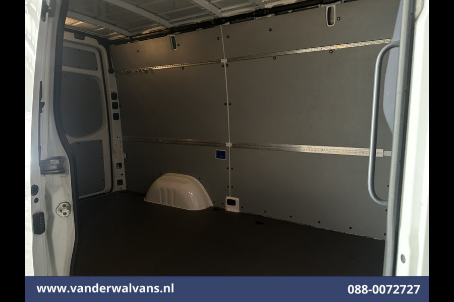 Mercedes-Benz Sprinter 314 CDI 143pk 3500kg Trekhaak L2H2 Euro6 Airco | Camera | Apple Carplay | Cruisecontrol | Android Auto, Stoelverwarming, 270 Graden Achterdeuren, Bijrijdersbank