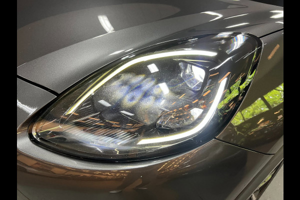Ford Puma 1.0 EcoBoost Hybrid ST-Line X NAVI/DAB/CARPLAY/LED/ECC/PDC/CRUISE///