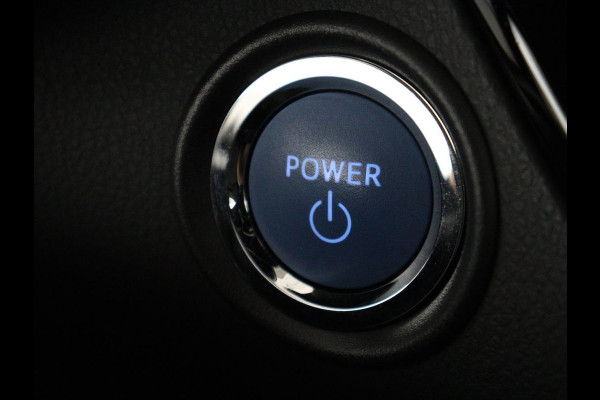 Toyota C-HR 1.8 Hybrid Executive | Trekhaak | Stuurverwarming | Adaptive cruise | Camera | Carplay | Park Assist | Stoelverwarming | Keyless | Bluetooth | Full LED | Side Assist