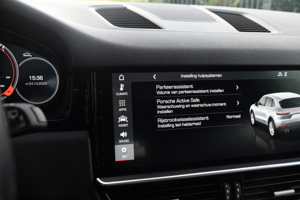 Porsche Cayenne 3.0 / Luchtvering/ Panoramadak/ 22 Inch Velgen/