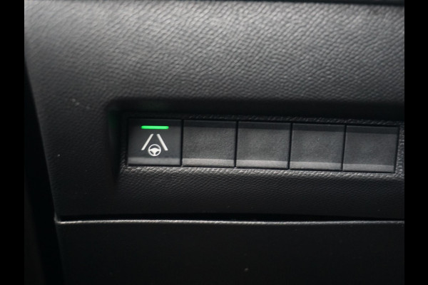 Peugeot e-2008 EV GT Avantage 54 kWh | TOT 8 JAAR GARANTIE | 360 camera