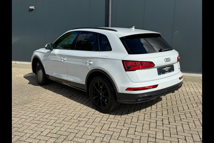 Audi Q5 50 TFSI * Quattro * S-line * Trekhaak * Elektr. Achterklep * Black edition *