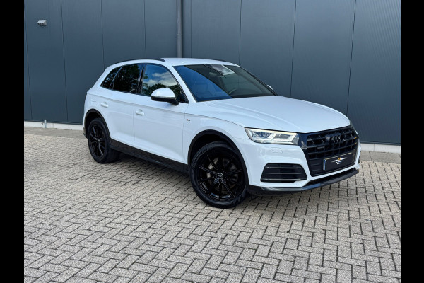 Audi Q5 50 TFSI * Quattro * S-line * Trekhaak * Elektr. Achterklep * Black edition *