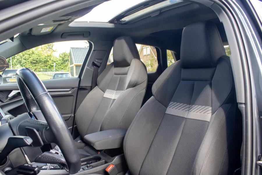 Audi A3 Sportback 40 TFSIe Advanced edition Pano Camera Led Stoelverwarming