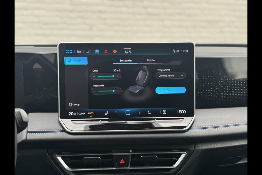 Volkswagen Tiguan 1.5 eHybrid R-Line Plug in Trekhaak Massage stoelen Camera Carplay
