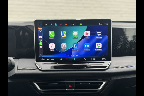 Volkswagen Tiguan 1.5 eHybrid R-Line Plug in Trekhaak Massage stoelen Camera Carplay