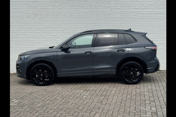 Volkswagen Tiguan 1.5 eHybrid R-Line Plug in Trekhaak Massage stoelen Camera Carplay