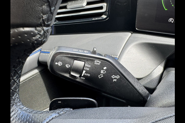 Volkswagen Tiguan 1.5 eHybrid R-Line Plug in Trekhaak Massage stoelen Camera Carplay
