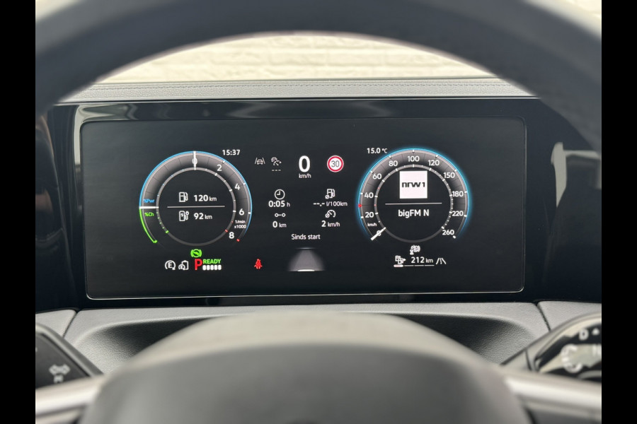Volkswagen Tiguan 1.5 eHybrid R-Line Plug in Trekhaak Massage stoelen Camera Carplay