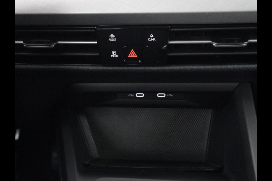 Volkswagen Golf 1.0 TSI Life | Carplay | Adaptive cruise | Navigatie | Parkeerhulp | Full LED | Climate control | DAB | Bluetooth | Digital cockpit