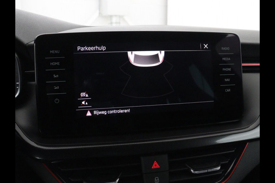 Škoda SCALA 1.0 TSI Sport | Automaat | Virtual Cockpit | Sportstoelen | Carplay | Navigatie | Climate control | Full LED | Parkeerhulp | Cruise control | Bluetooth | Getint glas
