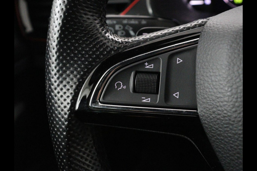 Škoda SCALA 1.0 TSI Sport | Automaat | Virtual Cockpit | Sportstoelen | Carplay | Navigatie | Climate control | Full LED | Parkeerhulp | Cruise control | Bluetooth | Getint glas