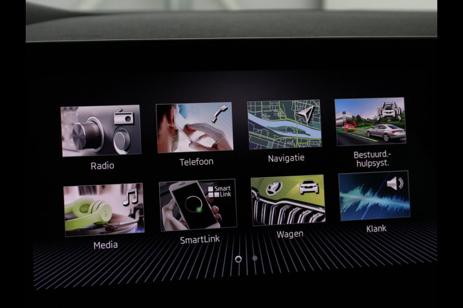Škoda SCALA 1.0 TSI Sport | Automaat | Virtual Cockpit | Sportstoelen | Carplay | Navigatie | Climate control | Full LED | Parkeerhulp | Cruise control | Bluetooth | Getint glas