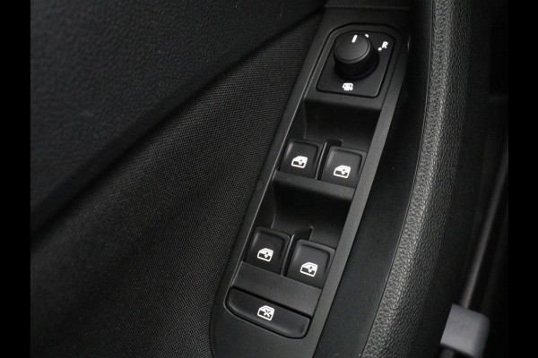 Škoda SCALA 1.0 TSI Sport | Automaat | Virtual Cockpit | Sportstoelen | Carplay | Navigatie | Climate control | Full LED | Parkeerhulp | Cruise control | Bluetooth | Getint glas