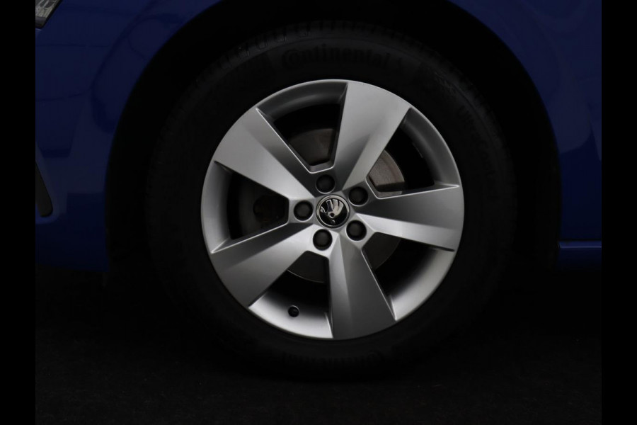 Škoda SCALA 1.0 TSI Sport | Automaat | Virtual Cockpit | Sportstoelen | Carplay | Navigatie | Climate control | Full LED | Parkeerhulp | Cruise control | Bluetooth | Getint glas