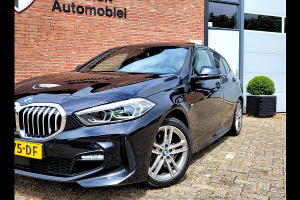 BMW 1-serie 118i M-sport Pano Camera Stuurverw. HIFI [1e eig. BTW NL NAP]
