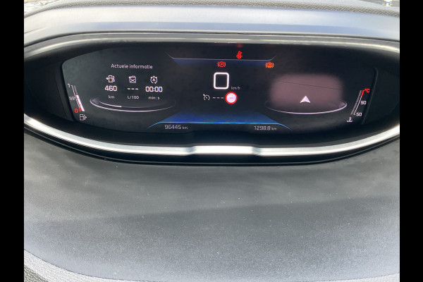 Peugeot 5008 7-Pers 1.2 131pk Pack 360°Cam Navi Trekhaak 7p.