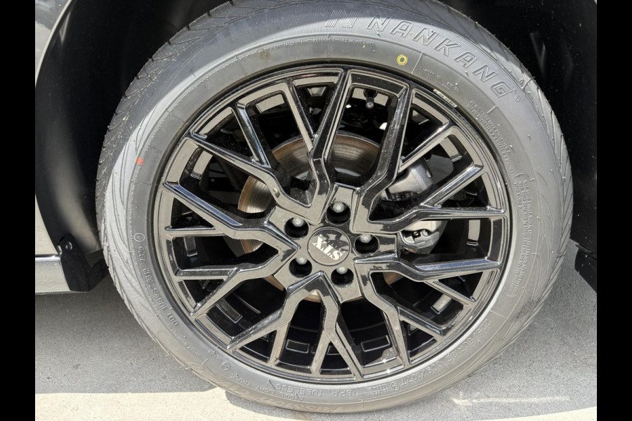 Peugeot e-Expert L3 75 kWh | STX Sport | Lederen bekleding | Spoilerpakket | 18 inch Lichtmetalen velgen | Dynamic NAV Pakket | Winterpakket | Comfort Pakket | betimmering | 2x schuifdeur | Mooiste bus van Nederland!