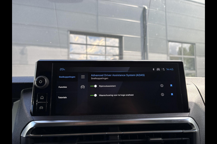 Peugeot e-Expert L3 75 kWh | STX Sport | Lederen bekleding | Spoilerpakket | 18 inch Lichtmetalen velgen | Dynamic NAV Pakket | Winterpakket | Comfort Pakket | betimmering | 2x schuifdeur | Mooiste bus van Nederland!