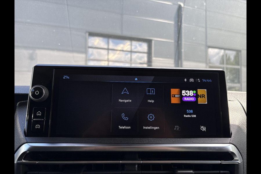 Peugeot e-Expert L3 75 kWh | STX Sport | Lederen bekleding | Spoilerpakket | 18 inch Lichtmetalen velgen | Dynamic NAV Pakket | Winterpakket | Comfort Pakket | betimmering | 2x schuifdeur | Mooiste bus van Nederland!