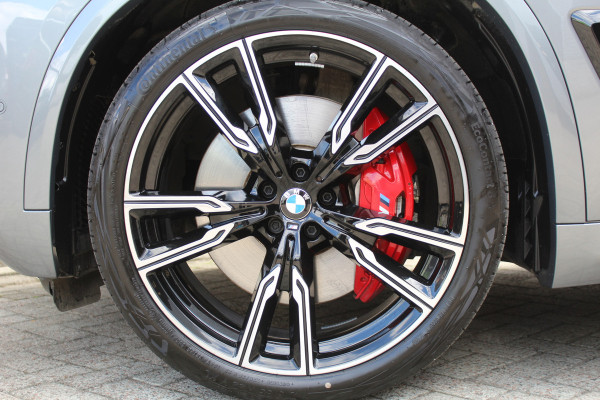 BMW X5 xDrive50e M-Sport Pro | Vierwielbesturing | Trekhaak | Spoilerpakket | H&K | Panoramadak | Luchtvering