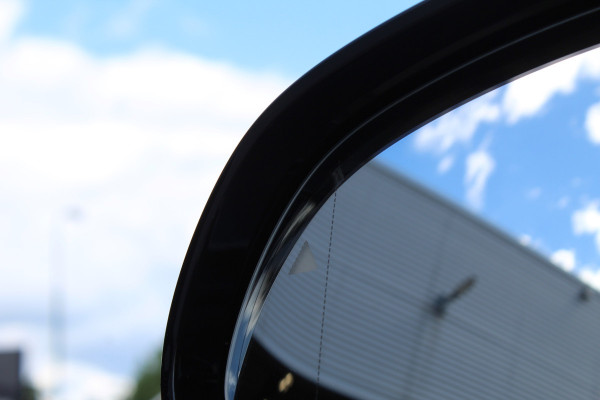 BMW X5 xDrive50e M-Sport Pro | Vierwielbesturing | Trekhaak | Spoilerpakket | H&K | Panoramadak | Luchtvering