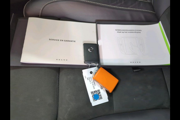 Volvo XC40 1.5 T5 Recharge R-Design NL-AUTO | PANODAK | TREKHAAK | 1/2 LEDER