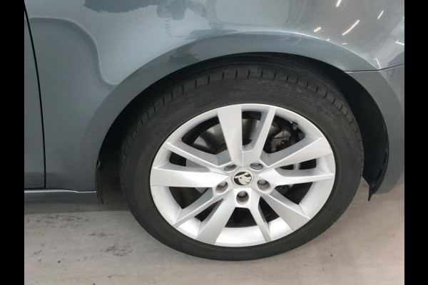 Škoda Octavia Combi 1.0 TSI Greentech Business Edition NL-AUTO | NAVI | ECC
