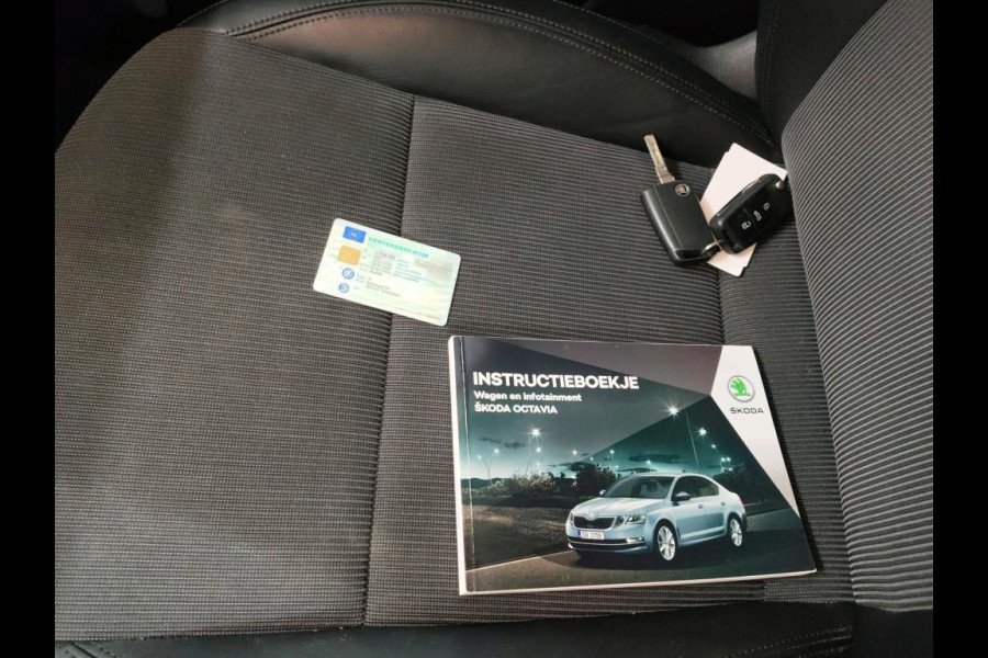 Škoda Octavia Combi 1.0 TSI Greentech Business Edition NL-AUTO | NAVI | ECC