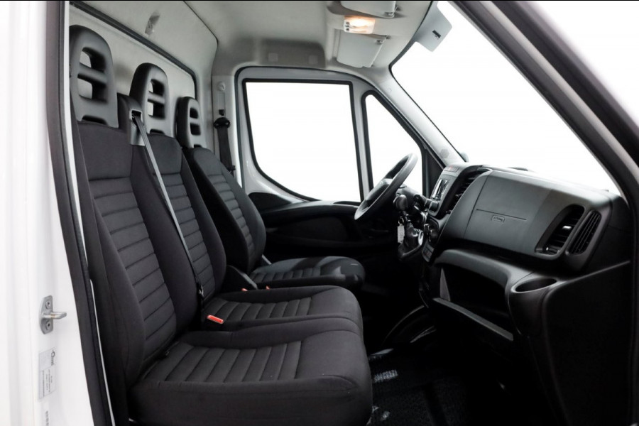 Iveco Daily 35C16 160pk XXL Bakwagen met laadklep L449/B215 11-2023