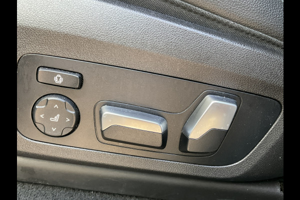BMW X4 M40i High Executive HUD Memory Pano.dak H/K M-Sport
