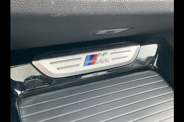 BMW X4 M40i High Executive HUD Memory Pano.dak H/K M-Sport