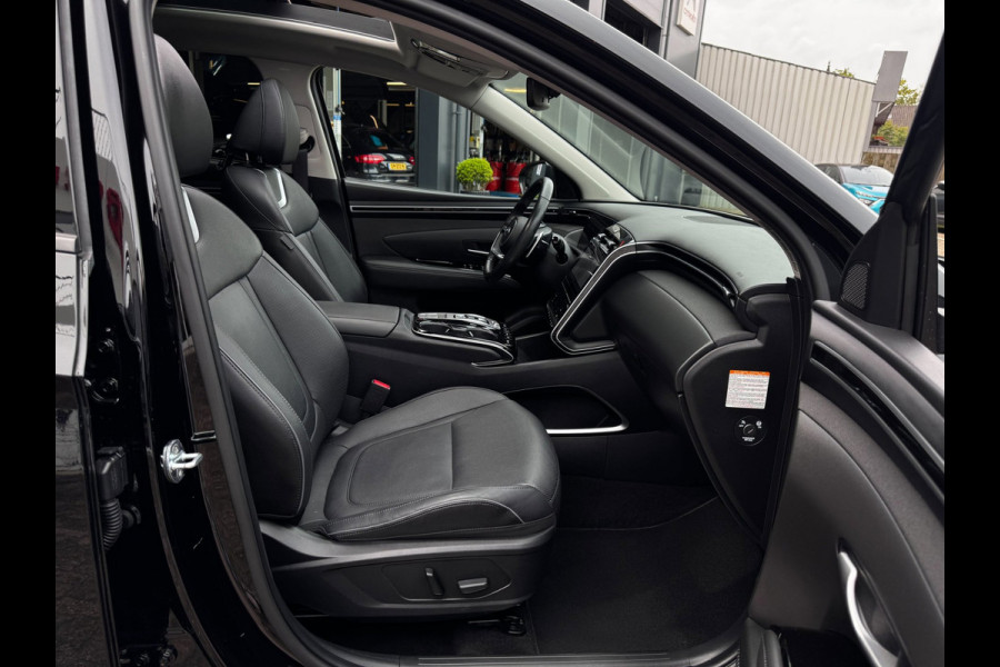 Hyundai Tucson 1.6 T-GDI PHEV Premium Sky 4WD | 97,4% SOH | Panoramadak | NL-Auto | Leder + Memory | Camera 360 | Elek. Achterklep