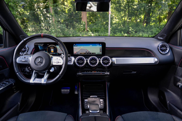 Mercedes-Benz Glb AMG 35 4MATIC Premium Plus | Pano | Memory | Sfeer | 360 Camera