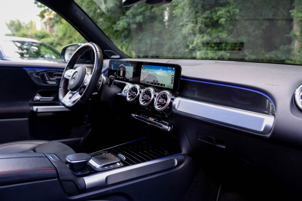 Mercedes-Benz Glb AMG 35 4MATIC Premium Plus | Pano | Memory | Sfeer | 360 Camera