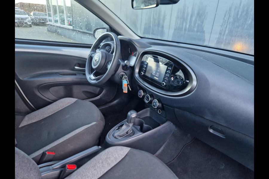 Toyota Aygo X 1.0 VVT-i S-CVT Play