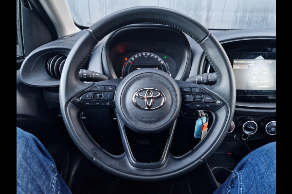 Toyota Aygo X 1.0 VVT-i S-CVT Play