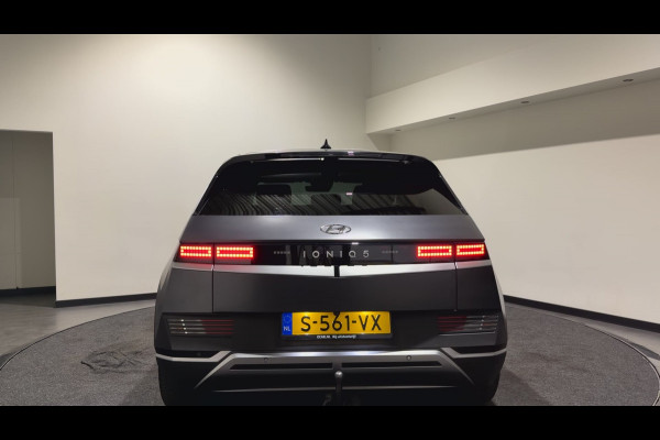 Hyundai IONIQ 5 Connect+ 77.4 kWh | Leder interieur | Trekhaak | Full Option | Soh (batterijcheck) Waarde 92,7 %